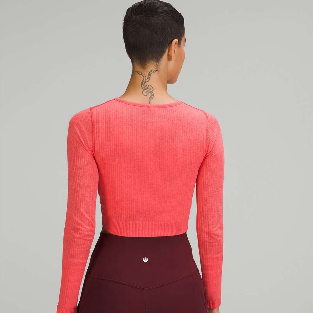 Lululemon Ebb to Street Long Sleeve Shirt in Pale Raseberry - Picture 2 of 11